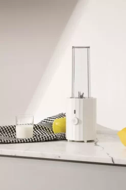 Alessi Plissé Personal Blender Groen 6 Alessi Plissé Personal Blender Groen -Exporteren Accessoires & Meubels Winkel x886x886 alessi pliss personal blender4.jpg.pagespeed.ic .GlY5K9t w