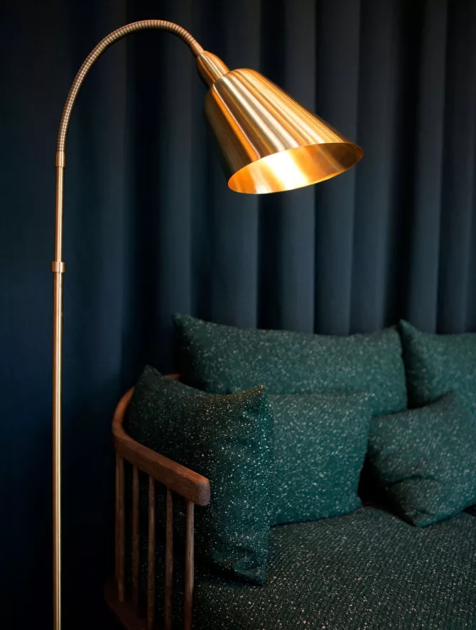 &tradition Fly SC2 Bank Gerookt Eiken Velvet 10 Twilight 7 &tradition Fly SC2 Bank Gerookt Eiken Velvet 10 Twilight - Afbeelding 7