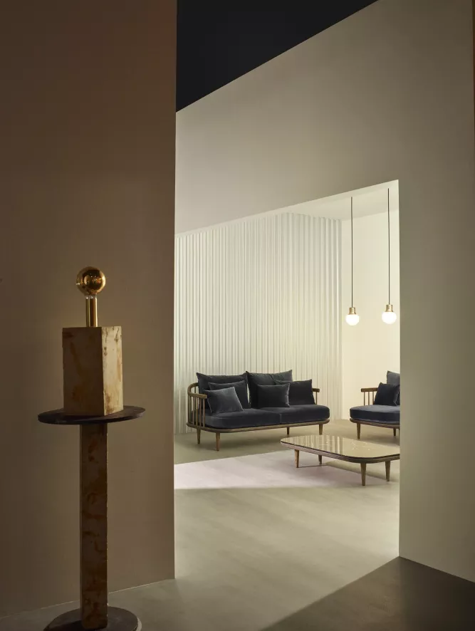 &tradition Fly SC2 Bank Gerookt Eiken Velvet 10 Twilight 5 &tradition Fly SC2 Bank Gerookt Eiken Velvet 10 Twilight - Afbeelding 5