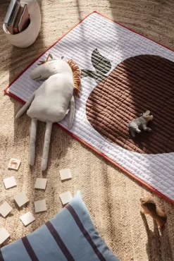 Ferm Living Grand Kussen 50x50 Sand/Black -Exporteren Accessoires & Meubels Winkel x886x886 ferm living grand kussen 50x5013.jpg.pagespeed.ic .4ANZbYhSy 2