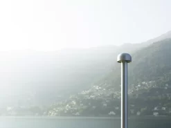 Flos Bellhop Sokkellamp LED Laag Grijs -Exporteren Accessoires & Meubels Winkel x886x886 flos bellhop sokkellamp led laag6.jpg.pagespeed.ic .0U21HiV5LQ