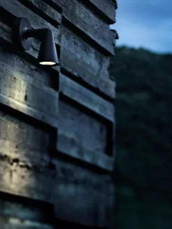 Flos Belvedere Spot Wandlamp LED Grijs -Exporteren Accessoires & Meubels Winkel x886x886 flos belvedere spot wall buitenlamp5.jpg.pagespeed.ic .50exogi2nT