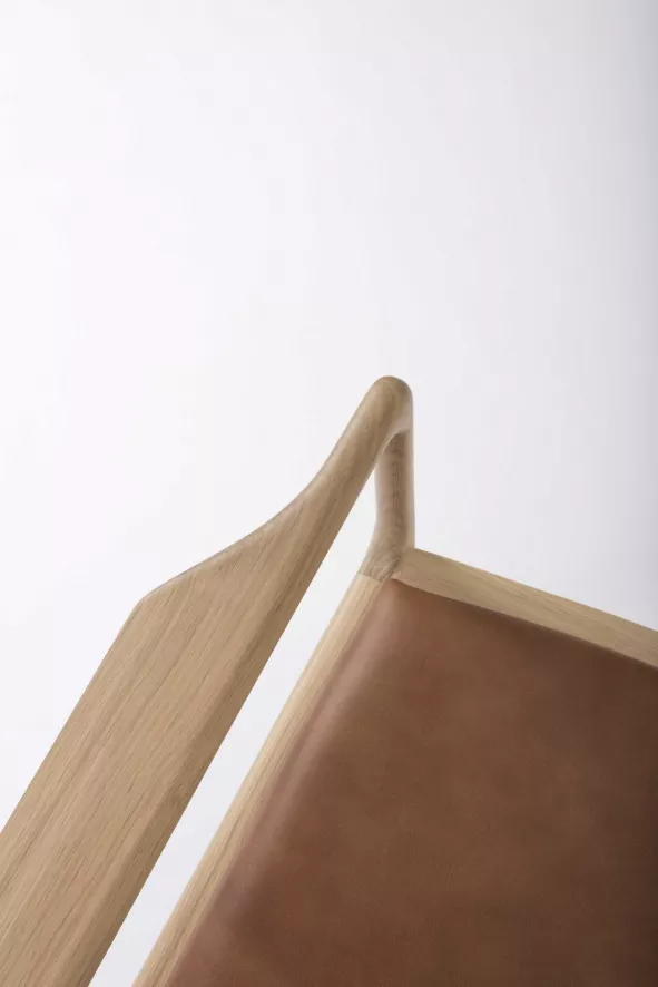 Gazzda Dedo Lounge Chair Whitewash Dakar Leather Whiskey 2732 9 Gazzda Dedo Lounge Chair Whitewash Dakar Leather Whiskey 2732 - Afbeelding 9