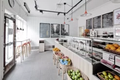 Gubi Gubi 3D Wood Barkruk Met Houten Onderstel 65 Cm, Walnoot -Exporteren Accessoires & Meubels Winkel x886x886 gubi gubi 3d wood barkruk met houten onderstel 75 cm1.jpg.pagespeed.ic .Svp0RdtVIs