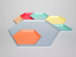 Hay Kaleido Dienblad X-large Dark Blue -Exporteren Accessoires & Meubels Winkel x886x886 hay kaleido small sfeer 9.jpg.pagespeed.ic .dsWUyIoZCv