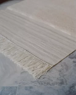 Linie Design Eternal Eye Vloerkleed 140x200 Naturel -Exporteren Accessoires & Meubels Winkel x886x886 linie design eternal eye vloerkleed 200x3004.jpg.pagespeed.ic .A6VP0iNCJb