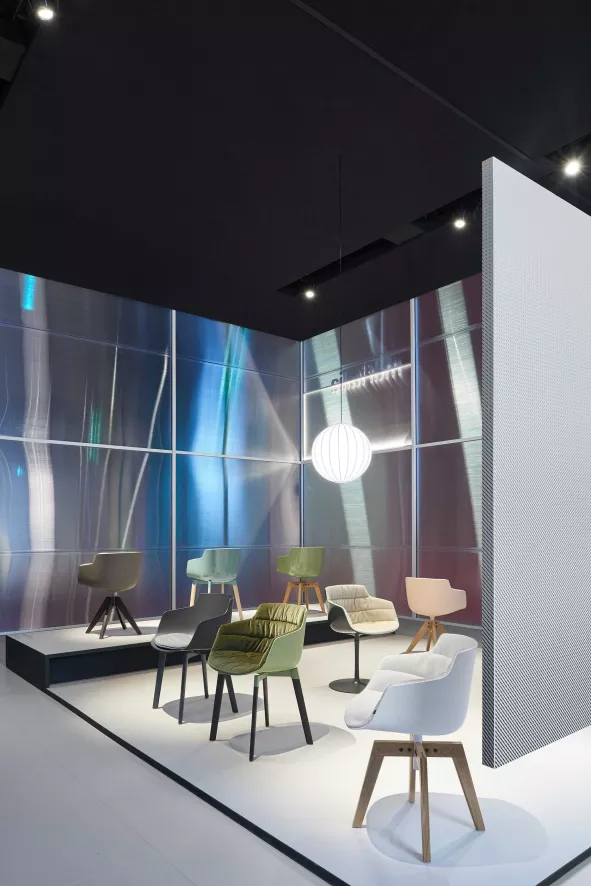 MDF Italia Flow Slim Color VN Oak Stoel Gebleekt, Lead Grey 4 MDF Italia Flow Slim Color VN Oak Stoel Gebleekt, Lead Grey - Afbeelding 4