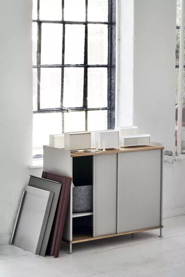 Muuto Enfold Tall Dressoir Lichtgroen/eiken 18 Muuto Enfold Tall Dressoir Lichtgroen/eiken - Afbeelding 18