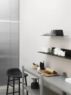 Normann Copenhagen Craft Vijzel Zwart -Exporteren Accessoires & Meubels Winkel x886x886 normann copenhagen craft deegroller keukengerei5.jpg.pagespeed.ic .oOGPK51dV