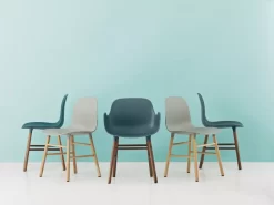 Normann Copenhagen Form Armchair Stoel Met Eiken Onderstel Rood -Exporteren Accessoires & Meubels Winkel x886x886 normann form armchair sfeer 9 2.jpg.pagespeed.ic .FawcPfOfxg