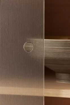 Northern Hifive 75 Dressoir H65 Glas Gerookt Eiken -Exporteren Accessoires & Meubels Winkel x886x886 northern hifive 75 dressoir h52 glas1.jpg.pagespeed.ic .6W2oKTdXwJ 1