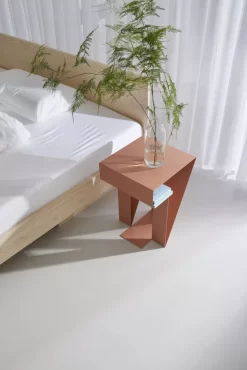 Objekte Unserer Tage Zians Bed Met Hoofdbord 140x200 Eiken Zwart -Exporteren Accessoires & Meubels Winkel x886x886 objekte unserer tage neumann bijzettafel12.jpg.pagespeed.ic .o43Gxgra8K 1