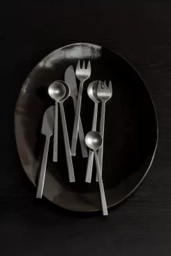 Serax La Mère By Marie Michielssen Bestekset 24-delig Steel Grey 13 Serax La Mère By Marie Michielssen Bestekset 24-delig Steel Grey -Exporteren Accessoires & Meubels Winkel x886x886 serax la m re by marie michielssen bestekset 24 delig.jpeg.pagespeed.ic .Hs0lztHNe1