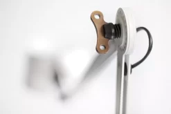 Tonone Tweedekansje - Bolt Sidefit Install Wandlamp Flux Green -Exporteren Accessoires & Meubels Winkel x886x886 tonone bolt 2 arm bureaulamp.jpg.pagespeed.ic .3TPh7lwSrW 1