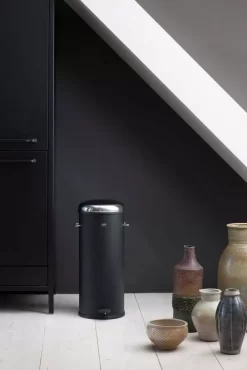 VIPP Vipp15 Pedaalemmer 14L Beige -Exporteren Accessoires & Meubels Winkel x886x886 vipp vipp15 pedaalemmer 14 l11.jpg.pagespeed.ic .EGFQWWiqX5