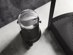 VIPP Vipp15 Pedaalemmer 14L Beige -Exporteren Accessoires & Meubels Winkel x886x886 vipp vipp15 pedaalemmer 14 l6.jpg.pagespeed.ic .5Pc3BrGRlL