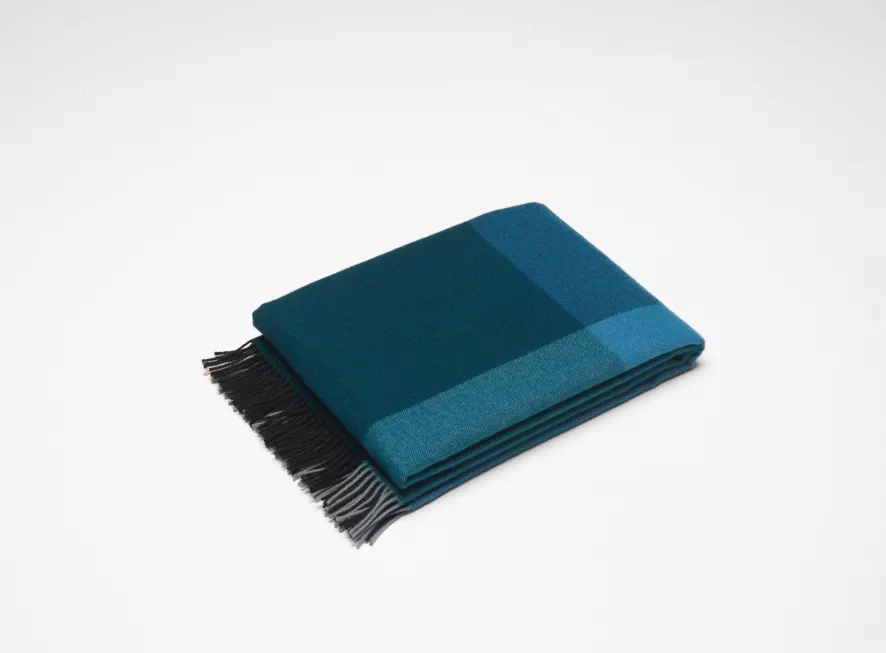 Vitra Colour Block Plaid 204x130 Beige 4 Vitra Colour Block Plaid 204x130 Beige - Afbeelding 4