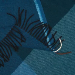 Vitra Colour Block Plaid 204x130 Beige 19 Vitra Colour Block Plaid 204x130 Beige -Exporteren Accessoires & Meubels Winkel x886x886 vitra colour block plaid6.jpg.pagespeed.ic .aNbMf6S0V9